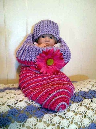 Hot Pink and Lavender Daisy Cocoon - only 1 available